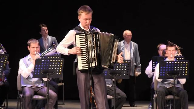 05. V.Zuccarini M.Topo - "Friend" (фокстрот) солист Павел Сытиков (аккордеон) смотреть онлайн