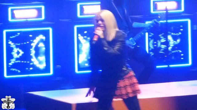 Avril Lavigne - What The Hell (Live In Berlin, Love Sux Tour, 15/04/23)