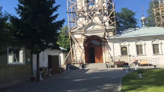Путешествие по Брянску. Храм во имя Святой Троицы. Церковь Троицы в Бежичах. смотреть онлайн