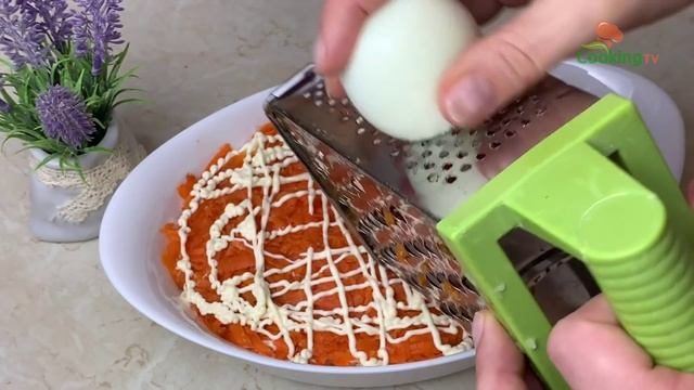 Быстрый салат вкусно и просто за минуты. Беру БАНКУ ШПРОТОВ и готовлю гениальный салат!