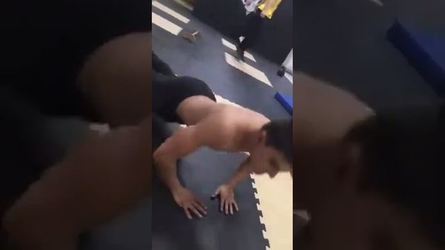 отжимание циркуль смотреть онлайн