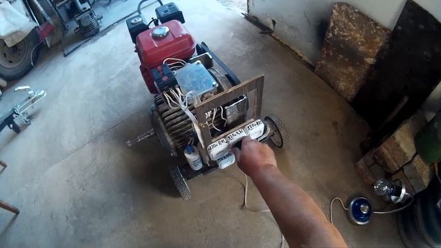 Генератор из асинхронного двигателя 2,2 квт, 950 обор/мин, без переделки. смотреть онлайн