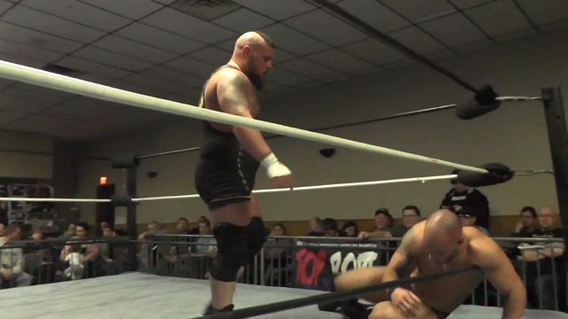 RI Lion Nico Silva vs. Big Bacon Brad Hollister (March Mayhem 2020) смотреть онлайн