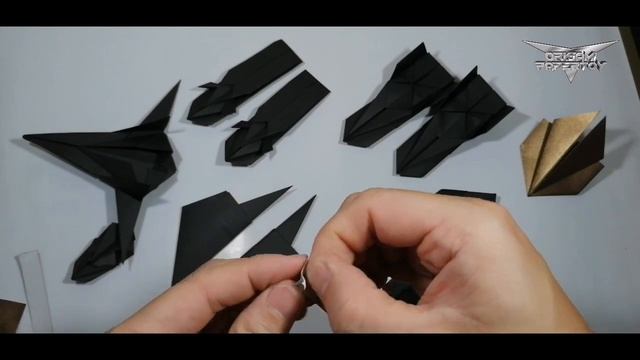 Origami Plane Papertoy - THE RAZOR (Autobot/Transformer Model - Part 2) - deyeight collection 2019 смотреть онлайн
