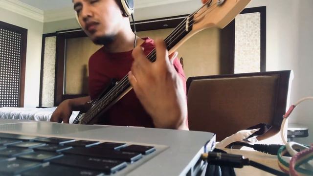 Fujigen FGN Jazz Bass Bridge Pickup Sound смотреть онлайн