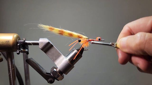 How to tie Redfish Crack Redfish fly смотреть онлайн