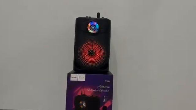 HOCO Karaoke Party Speaker with mic BS46 смотреть онлайн