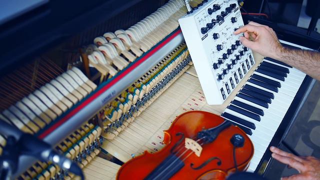 Soma Lyra 8 Violin & Piano Improvisation смотреть онлайн