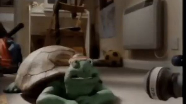 Heat Electric commercial with Creature Comforts Tortoise/Original turtle song persian language