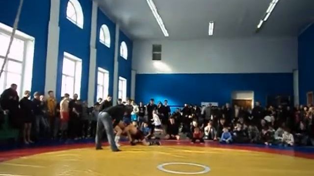 Кубок мера Чернигова по панкратиону 22.01.2011  Васильев