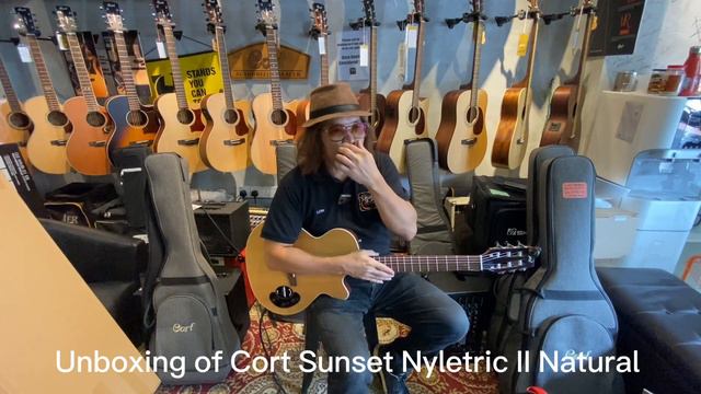 Cort Sunset Nyletric ll Natural - unboxing смотреть онлайн