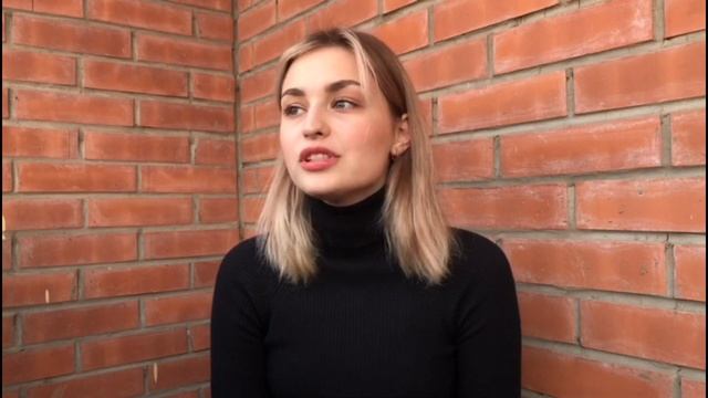 «И откуда вдруг берутся силы» Юлия Друнина смотреть онлайн