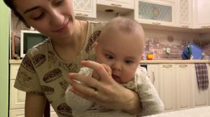 Как разговаривает ребёнок в 6 месяцев учится говорить ПЕРВЫЕ СЛОВА / ПЕРВЫЙ РЕБЕНОК