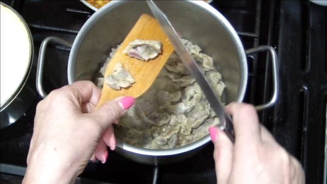 куриные желудочки(пупочки) в сметанно сырном соусе смотреть онлайн