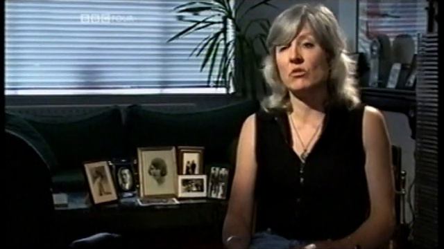 'Family Ties' (2004) - with folk-rock legend Alison O'Donnell смотреть онлайн