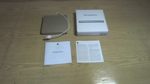 Unboxed : Apple iMac 21.5" 1 TB (Late 2013, Core i5, 2.9 GHz) + First Boot-Up смотреть онлайн