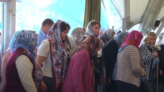Ковчег с мощами святых – в храме Петра и Февронии смотреть онлайн