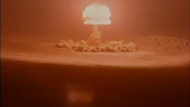 Nuclear test at day and night, Pacific and Nevada EXTRACTED from AMAZING V.C.E Work -SILENT- смотреть онлайн