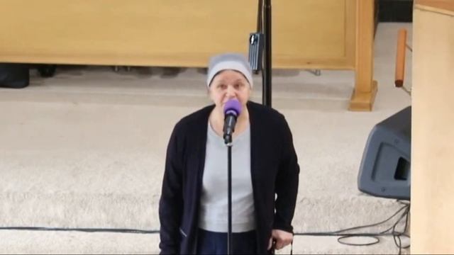 Таисья Строкач читает своё стихотворение "В Бог лишь, сила христианской души" смотреть онлайн