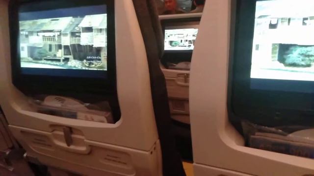 Inside China Airlines CI 762 Jakarta-Taipei смотреть онлайн