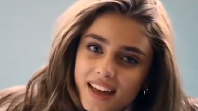 Taylor Hill смотреть онлайн