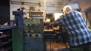 Замена  патрона на станке.