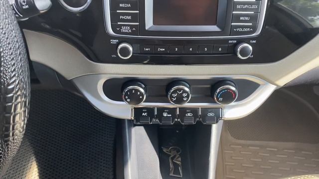 Kia Rio 2016 số sàn 1.4MT zin từ mặt dàn cò смотреть онлайн