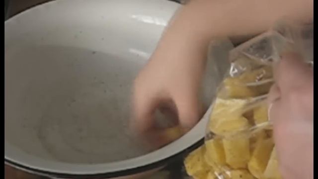 Картопля в рукаві смотреть онлайн