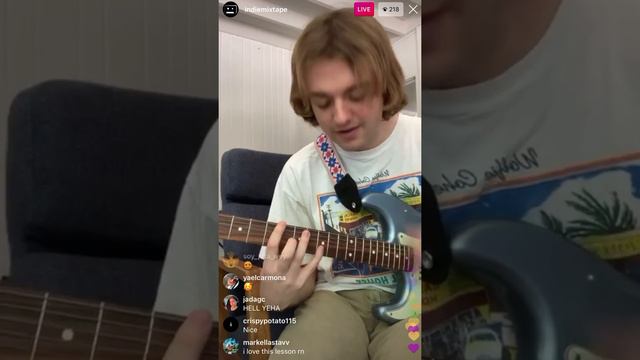 SLOAN TEACHING HOW TO PLAY CAN I CALL YOU TONIGHT (guitar) смотреть онлайн