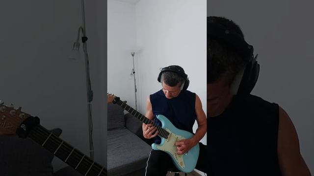 Diatonic scale but now w/ metronome and palm muting focus смотреть онлайн