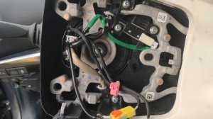 Toyota Prius 2016 to 2022  Замена руля снятие подушки безопасности   steering wheel/airbag removal