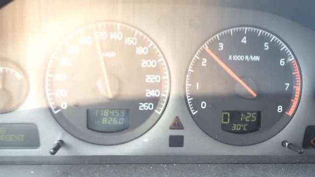 Volvo s60 cluster failure while driving 2008 смотреть онлайн
