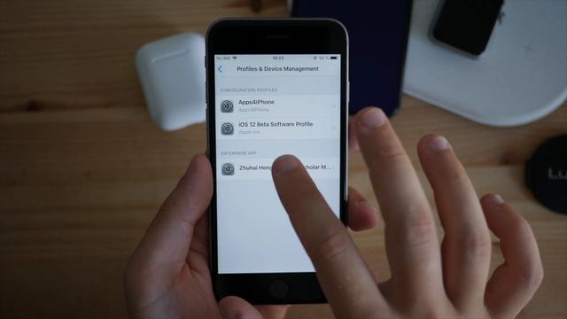 How to Jailbreak iOS 12.4 - 12, install Cydia in two Clicks! (No Computer) смотреть онлайн