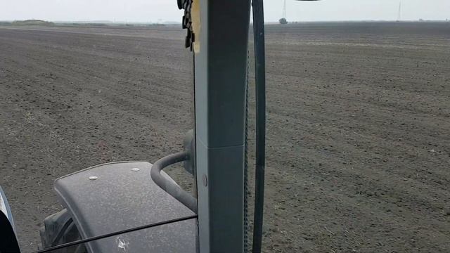 New Holland 7050 & Regent Terrastar 6m смотреть онлайн
