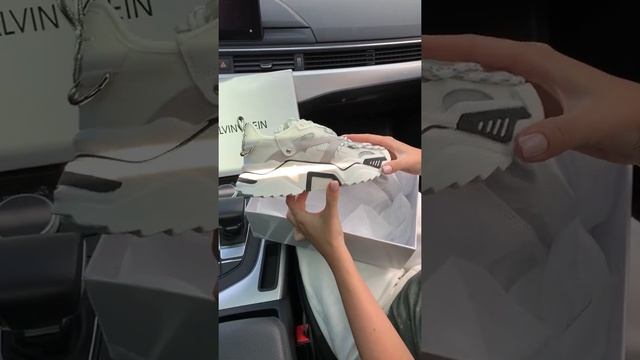 Кроссовки женские Calvin Klein Strike 205 White - Кельвин Кляйн Белые смотреть онлайн