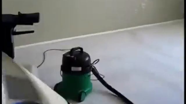 Как чистят ковролин дилетанты смотреть онлайн