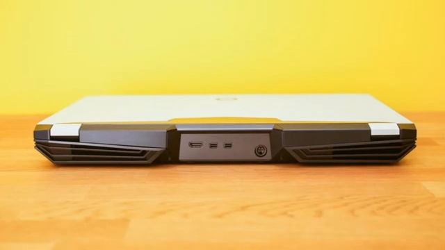 Origin PC Eon17-X Review | Intel Core i7-8700K processor смотреть онлайн