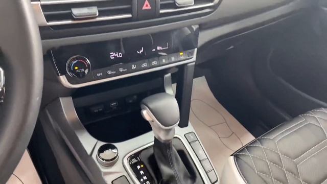 Kia Seltos 2022 года в продаже! смотреть онлайн