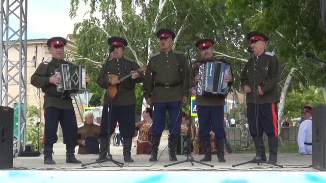 Народный фольклорный ансамбль Казачья вольница на фестивале Шолоховская весна смотреть онлайн