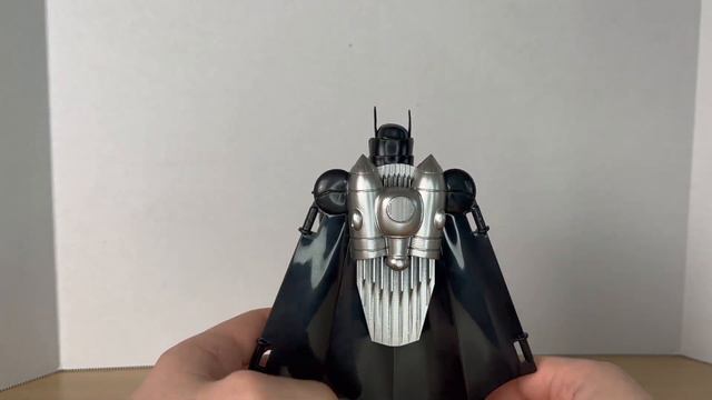 McFarlane Toys DC Multiverse Kingdom Come Batman Action Figure Review смотреть онлайн