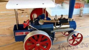 Модель машины на паровом двигателе SE-D405