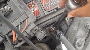 How to remove VW Polo 6r battery