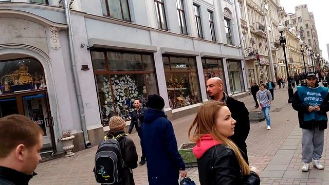 Moskva, Stari Arbat, 09.4.2016 смотреть онлайн