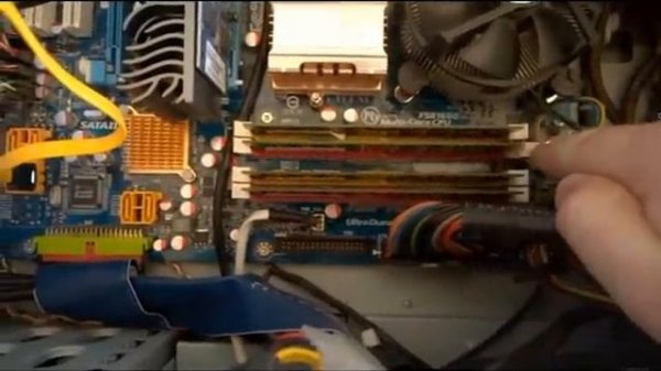 bootmgr image is corrupt the system cannot boot