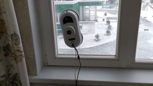 Обзор и инструкция по роботу мойщику окон YTK с Алиэкспрес