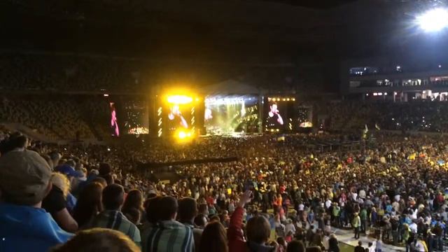 Океан Ельзи - Така як ти (Львiв - 24-08-14) смотреть онлайн