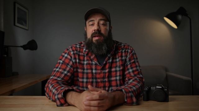 Canon R8 - Overheating & Battery Life смотреть онлайн