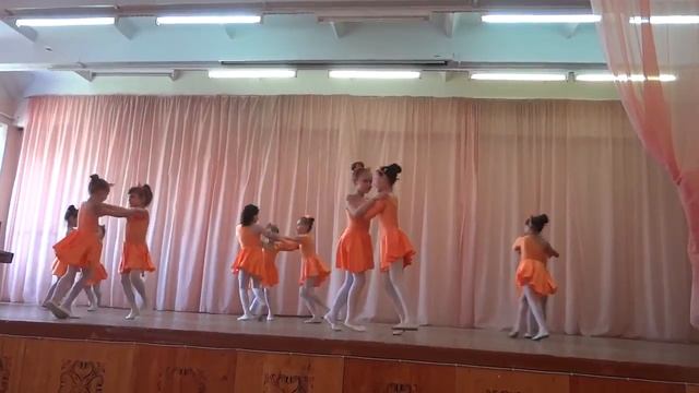 Лисички, ТСБТ Восторг смотреть онлайн