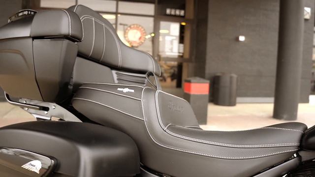 2021 Indian Dark Horse Roadmaster