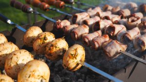 Шашлык из куриной печени в беконе. Вкуснее уже не будет.